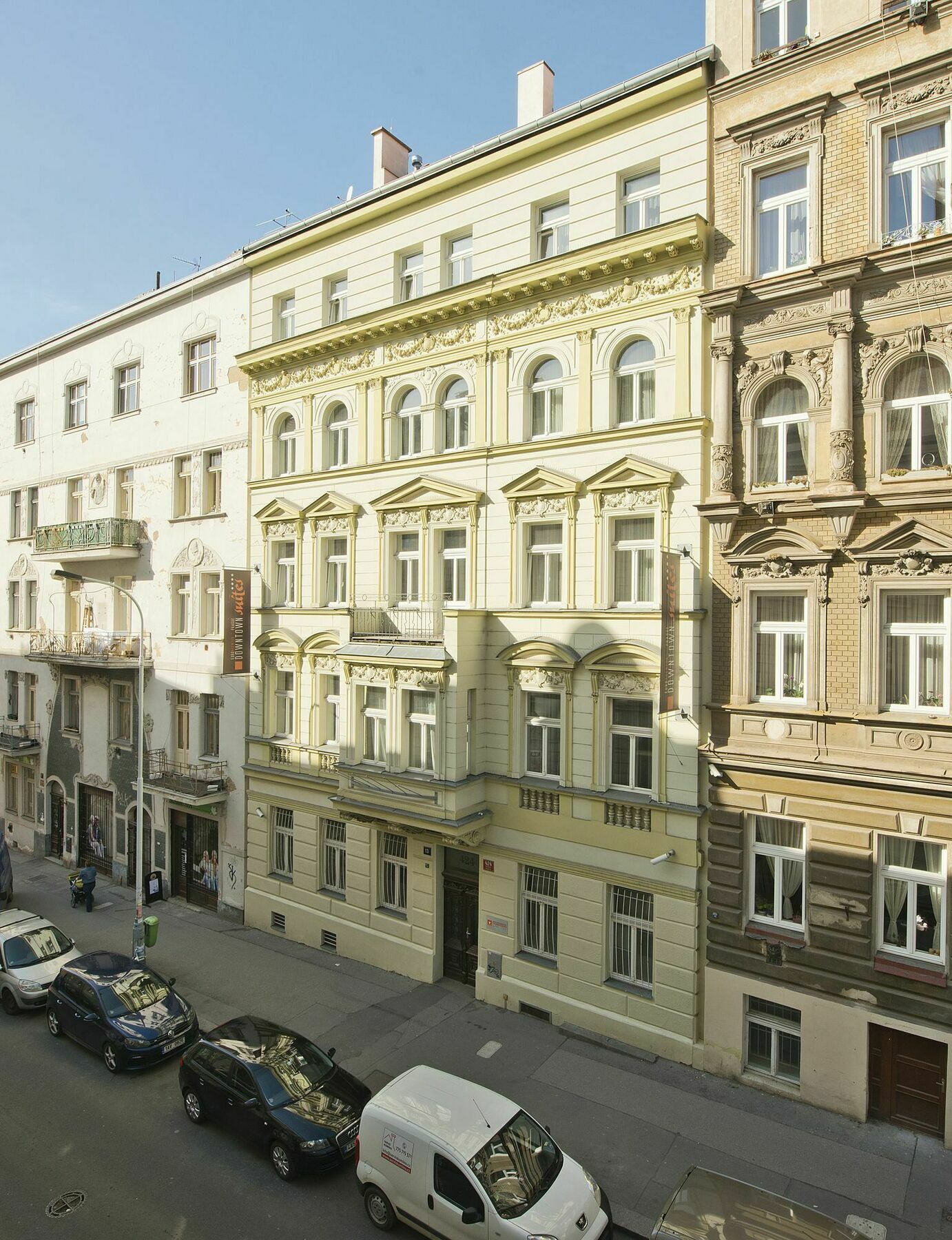 Downtown Suites Kodanska Prague Extérieur photo